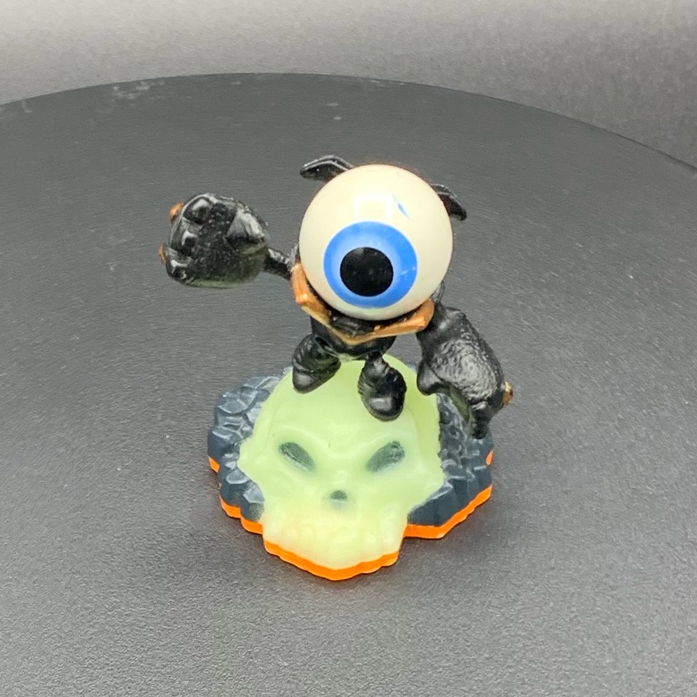 Skylander figurine
